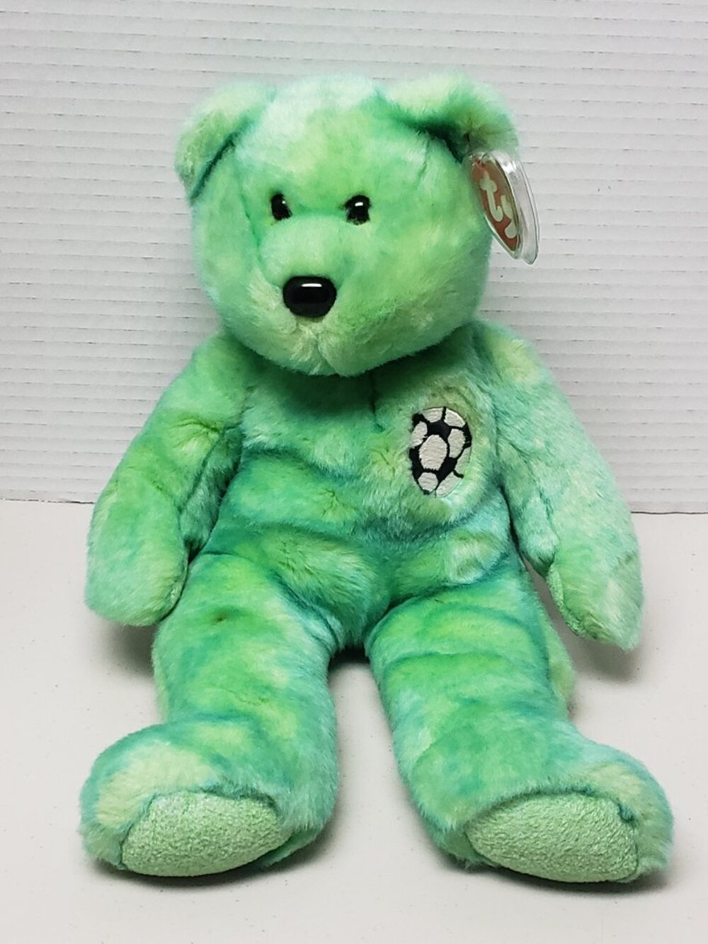 TY Beanie Buddy Kicks the Bear